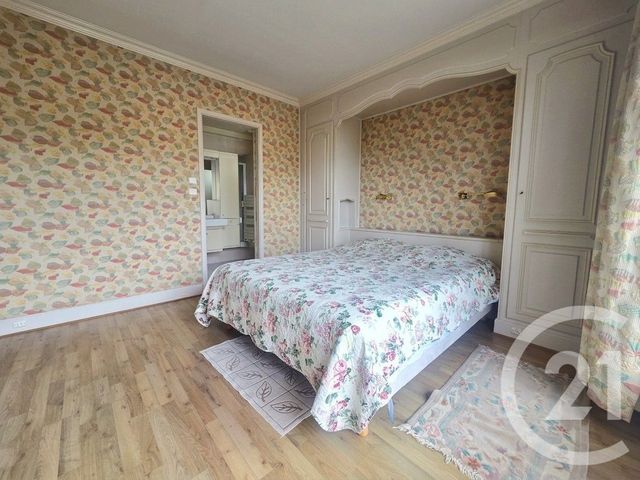 Maison &agrave; vendre - 8 pi&egrave;ces - 213,37 m2 - St Maur Des Fosses - 94 - ILE-DE-FRANCE